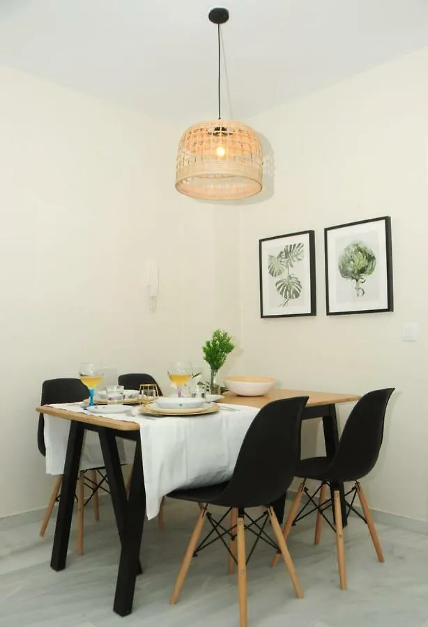 Apartamento 2 Dormitorios Muy Centrico Jerez de la Frontera Apartment